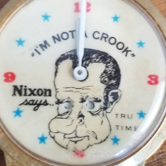 Richard Nixon Novelty Wrist Watch "I am not a crook" Eyes Wiggle NEEDS REPAIR - Picture 5 of 5